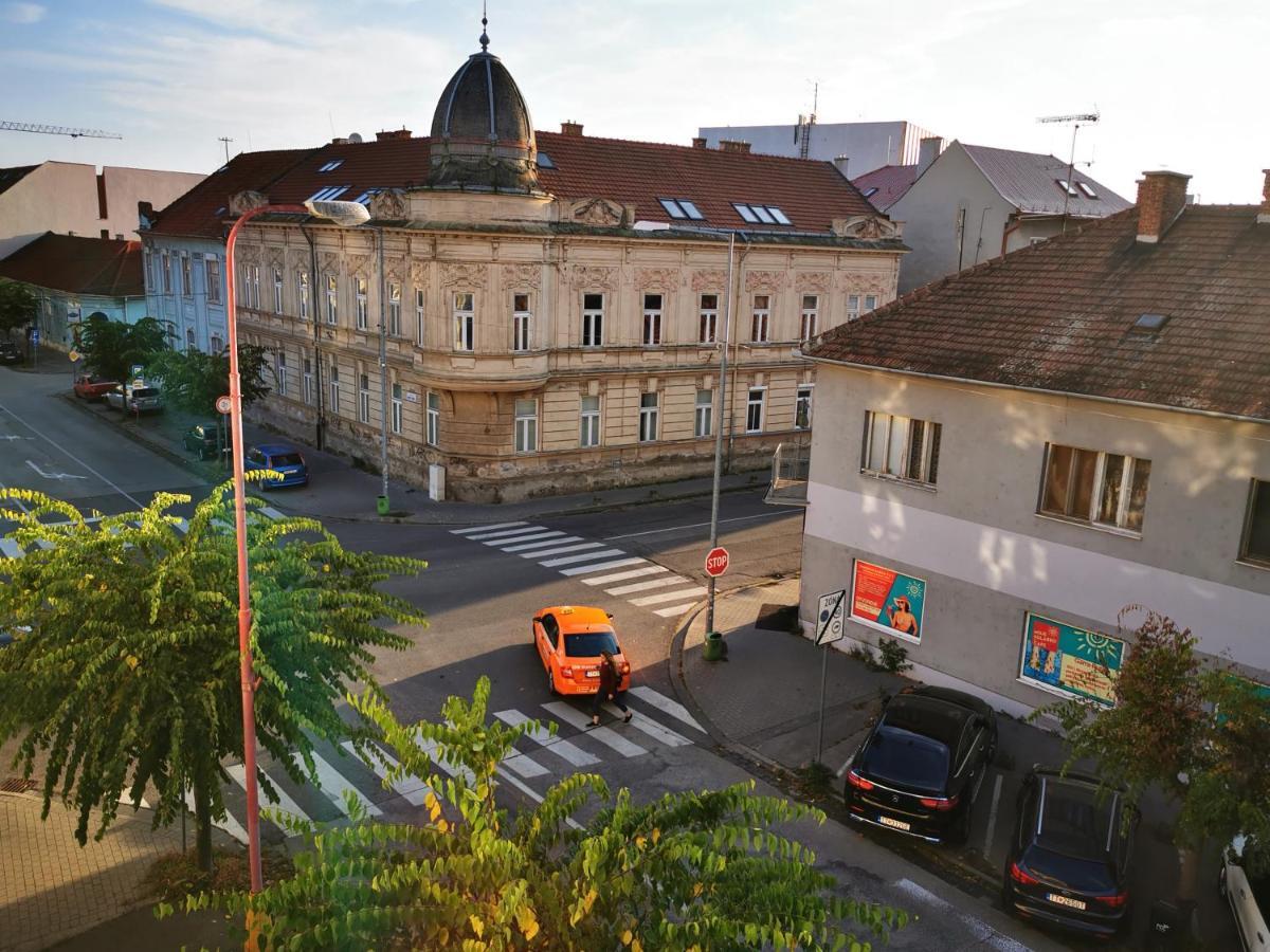 Falcon Apartment Trnava Ngoại thất bức ảnh